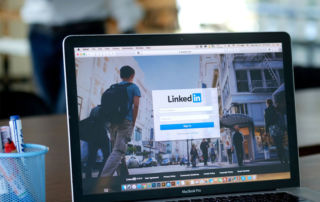 Réseautage sur LinkedIn, trucs et astuces pour réussir